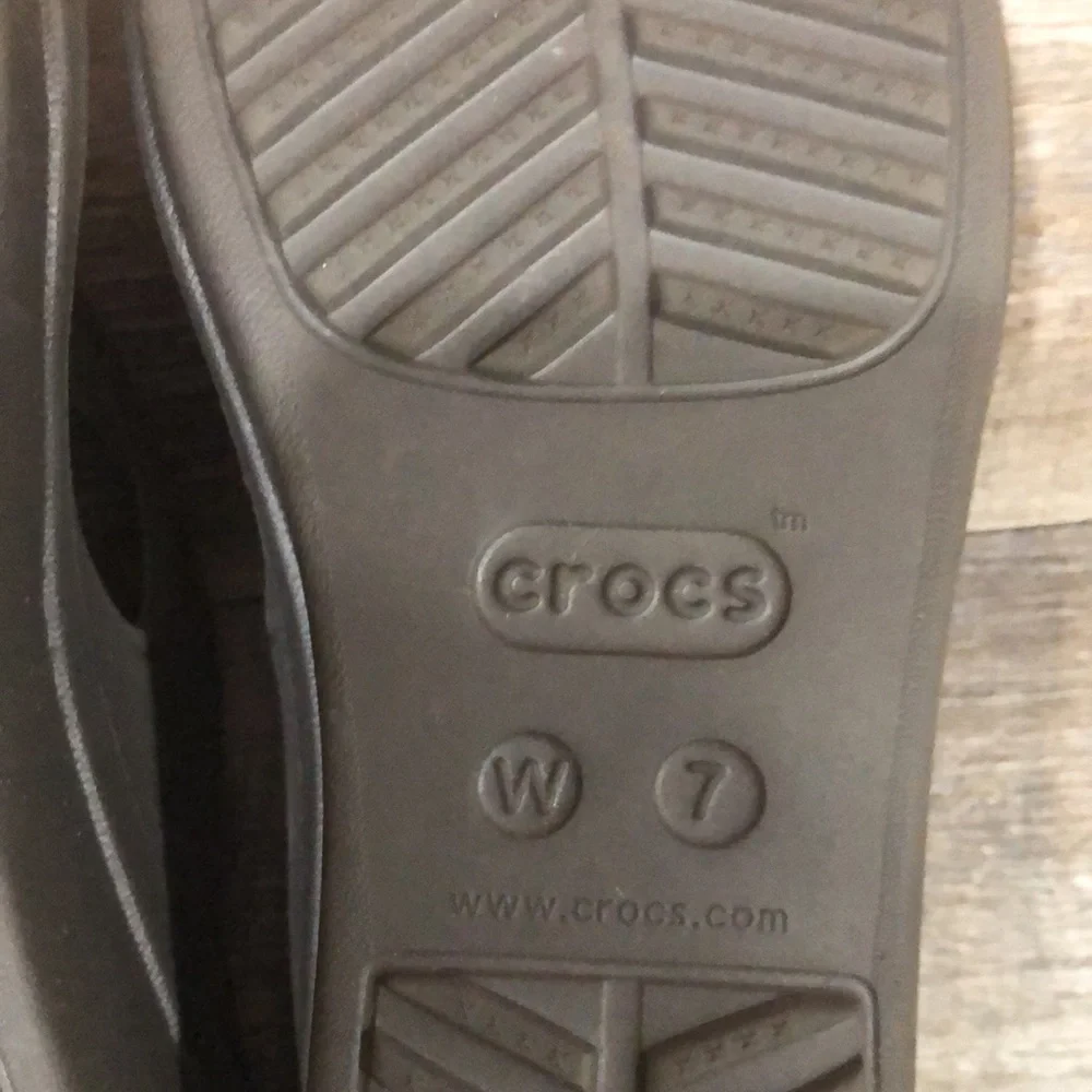 Two Crocs Meleen Twist Wedge Sandals‎ Black and Brown  Dual Comfort Womens 7